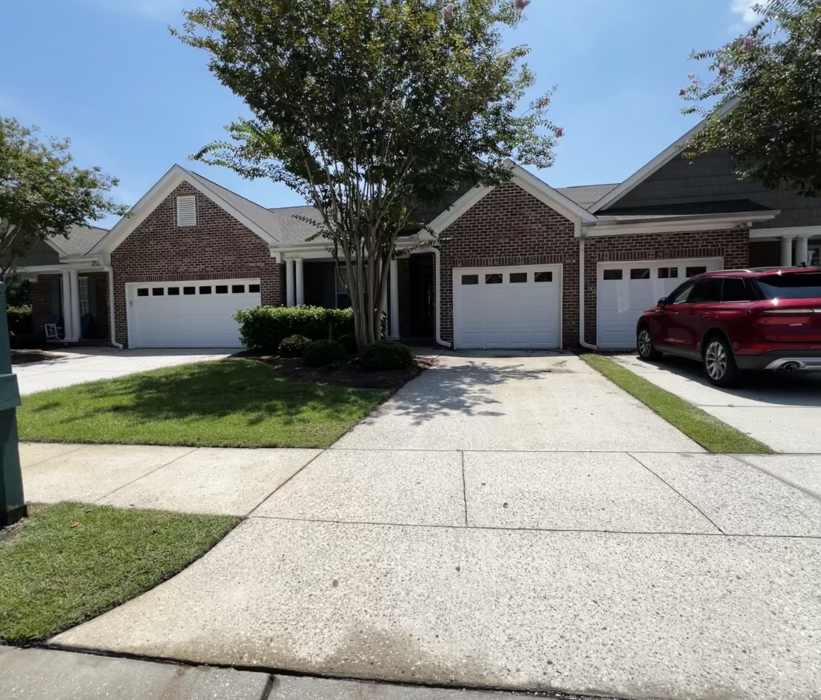 1262 Greensview Circle - 1
