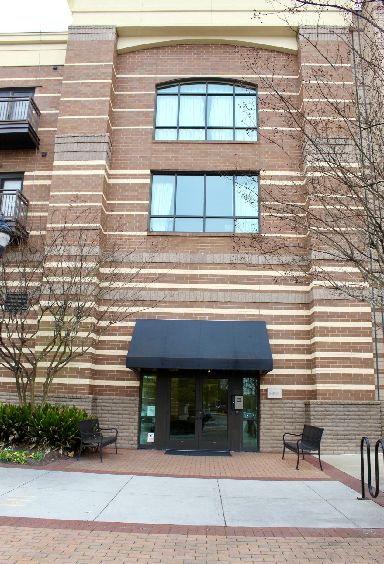 6831 Main Street #225 - 1